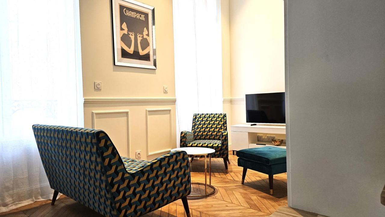 Charmant Studio Hypercentre Reims Daire Dış mekan fotoğraf